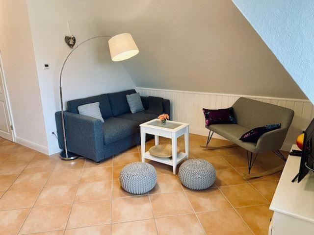 Haus-Duewelswarft-Whg-Delphin Apartamento Sankt Peter-Ording Exterior foto